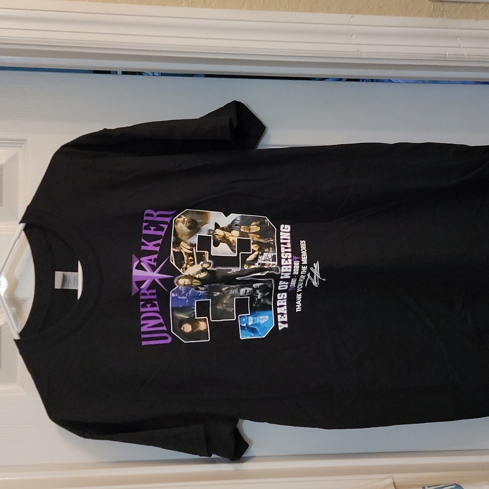 WWE t shirt 👕